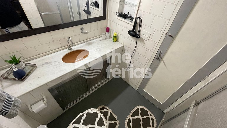 AP 5min andando da Praia do Forte c/ Garagem