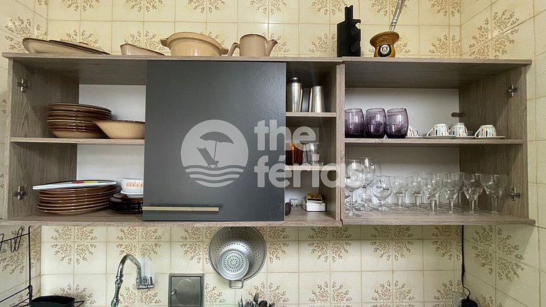 AP 5min andando da Praia do Forte c/ Garagem