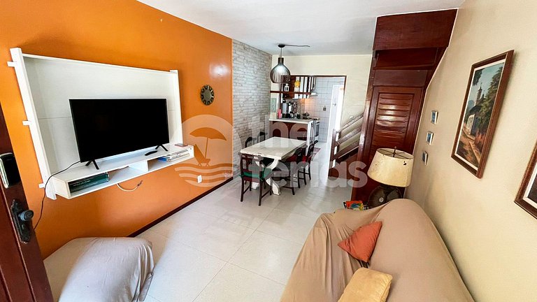 AP 2 qtos AC c/ piscina e churrasqueira em cond.