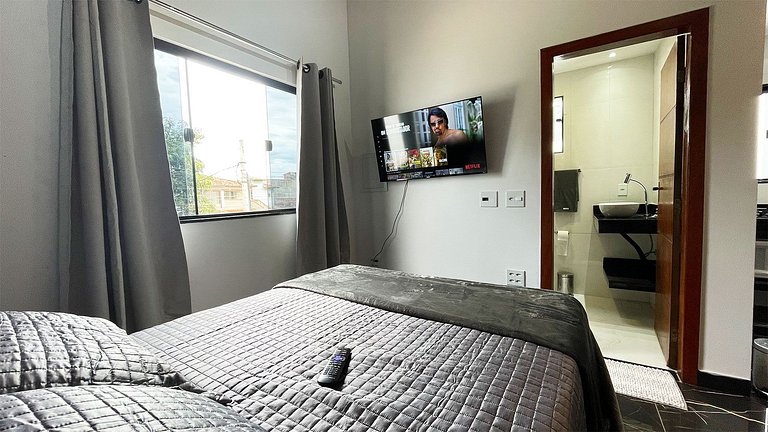 Loft novíssimo c/ cozinha AC e WIFI