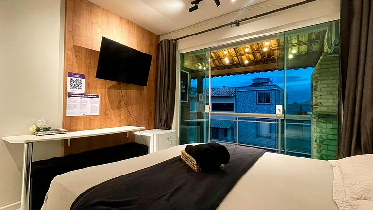 Suíte varanda e churrasqueira c/ AC | @theferias_