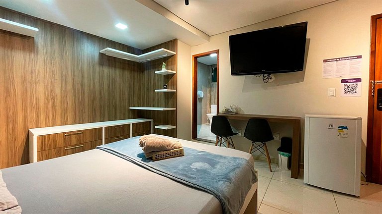 Suíte famíla WIFI frigobar e AC | @theferias_