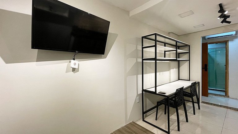 Suíte econômica c/ AC frigobar WIFI | @theferias_