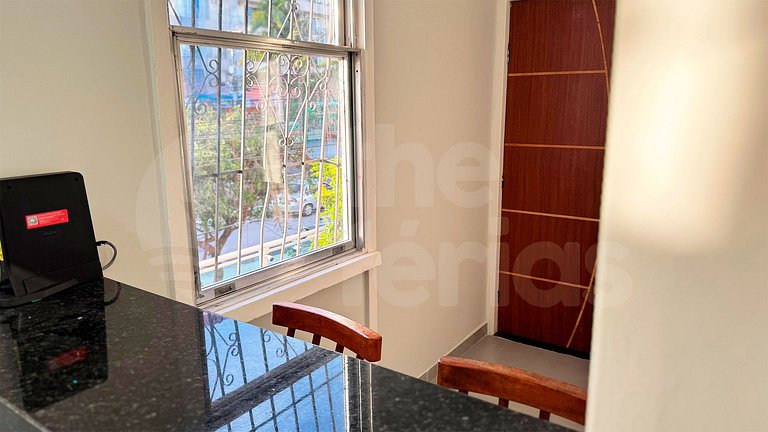 Ap 2 qtos c/ Ar C 7mins andando do Forte