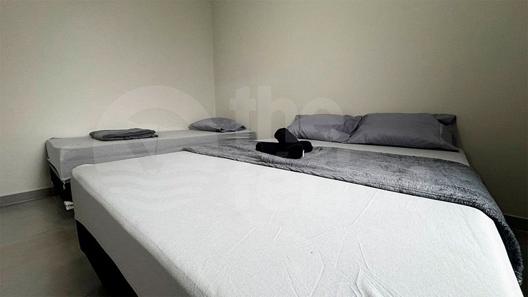 Ap 2 qtos c/ Ar C 7mins andando do Forte