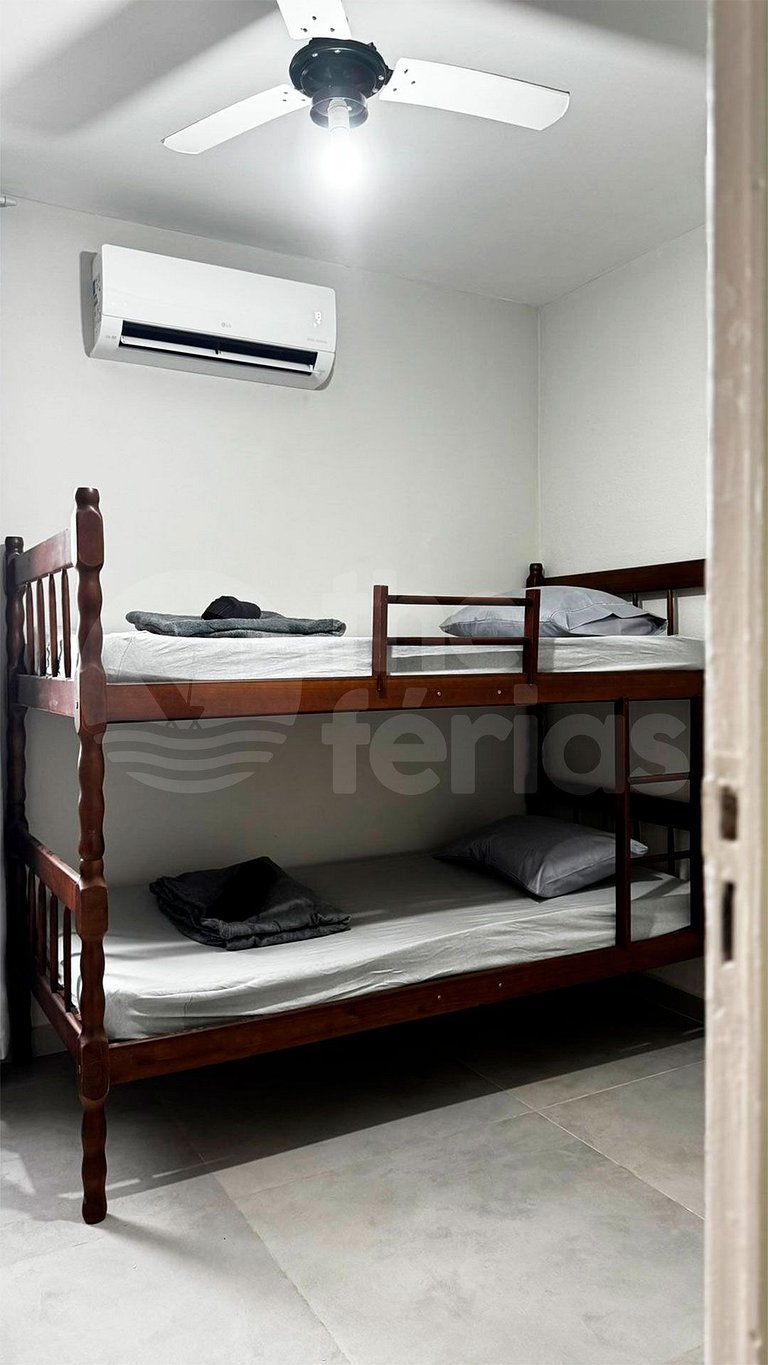 Ap 2 qtos c/ Ar C 7mins andando do Forte